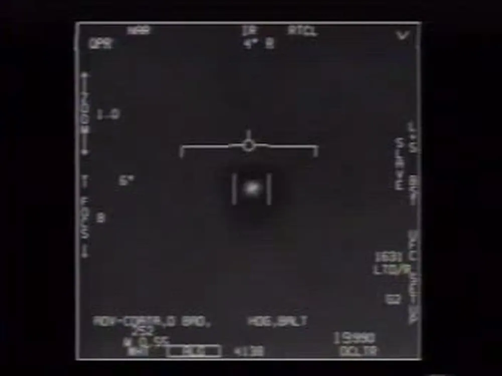 FLIR1 (Tic-Tac) Video — USS Nimitz